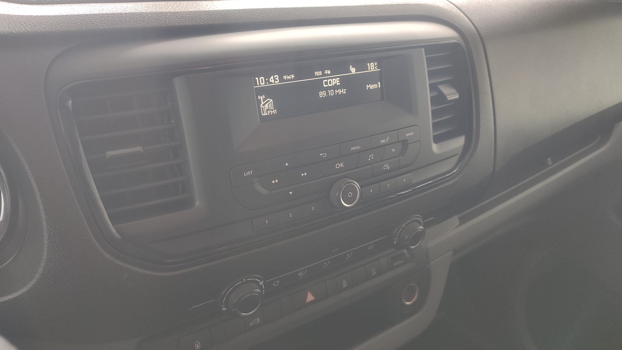 Citroen - Jumpy Talla M BlueHDi