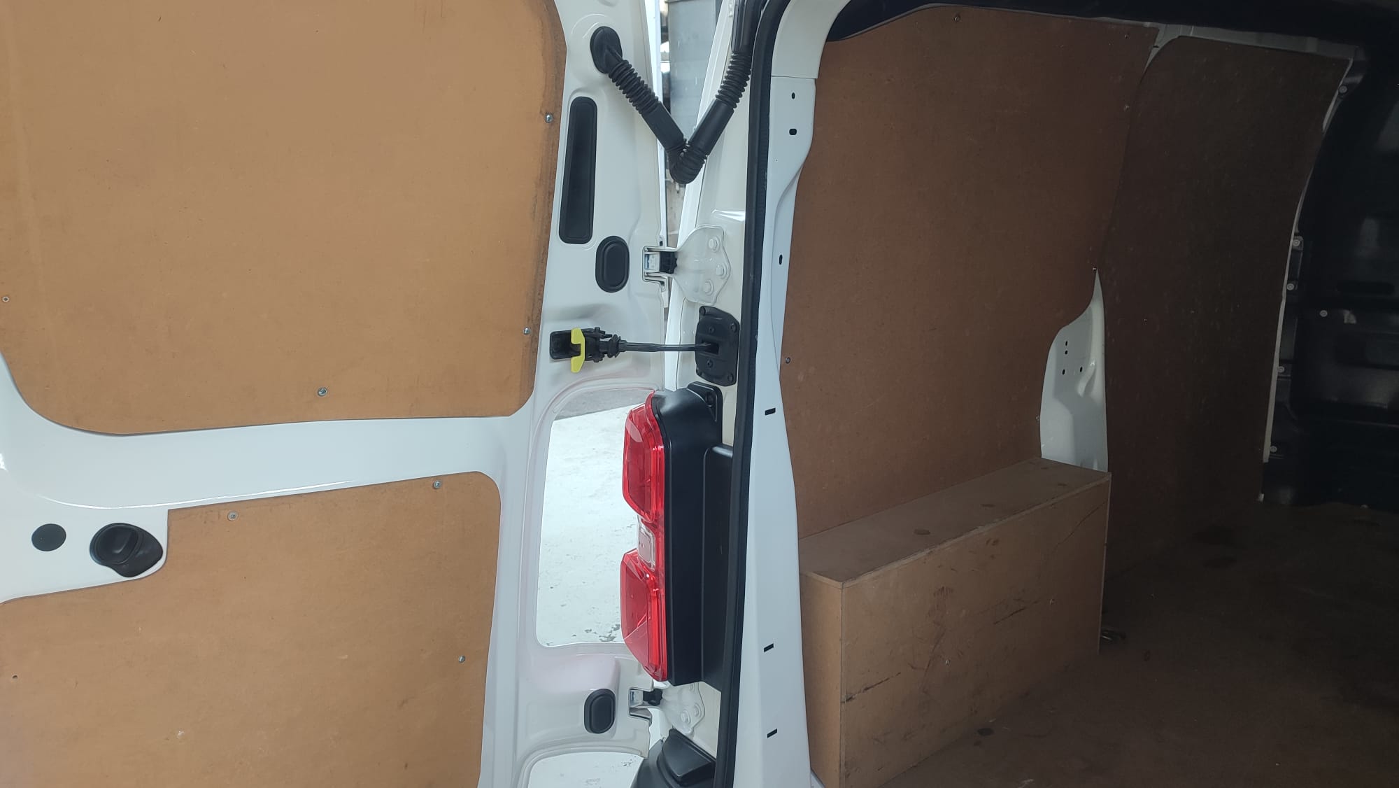 Citroen - Jumpy Talla M BlueHDi puerta trasera izquierda